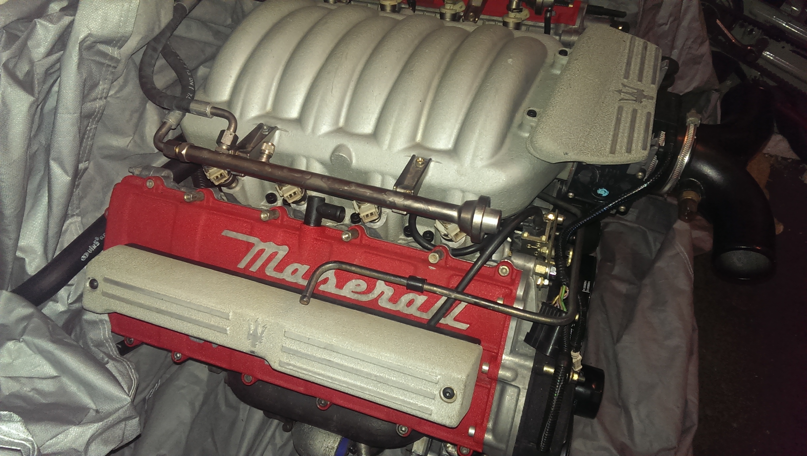 I have a Maserati 3200 GT engine for sale, please see attached photos.